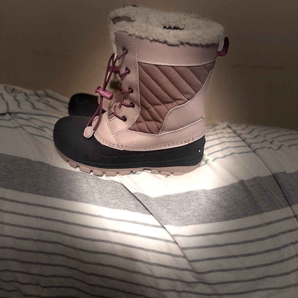 All in Motion Thermolite Ecomade Girl Waterproof Winter Boot